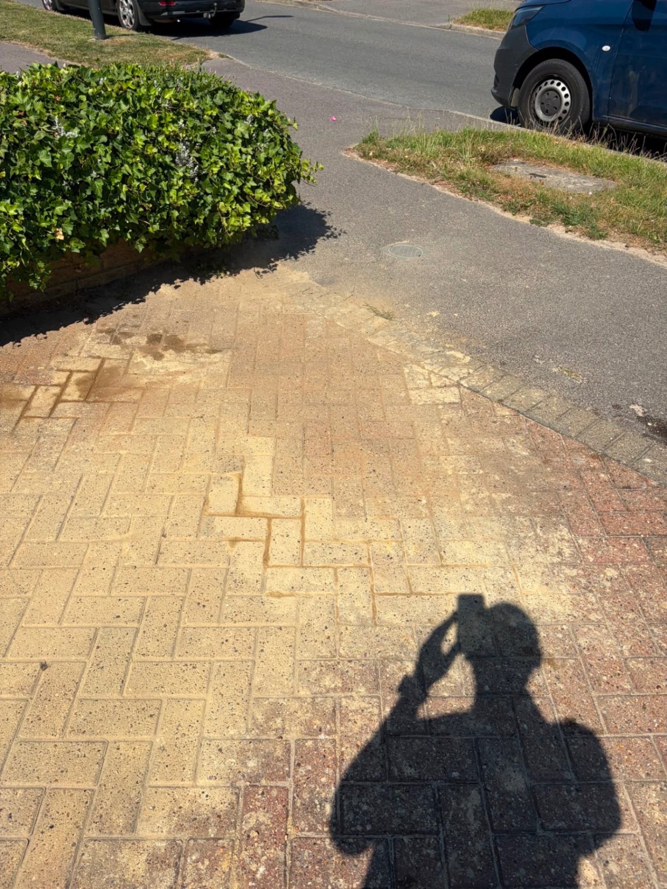 Minimal-dig mole repair reinstated block paving after underground pipe work
